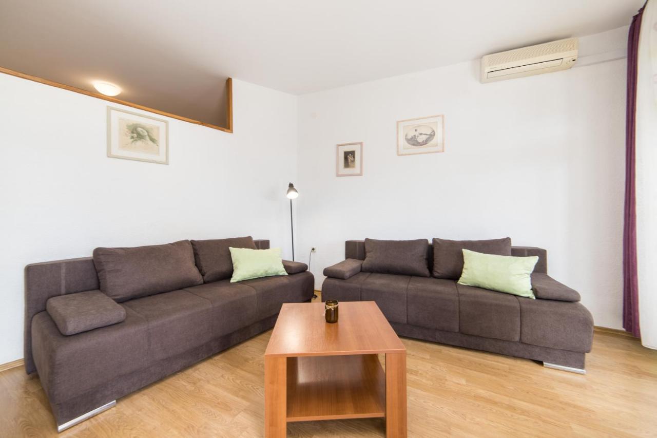 Apartmani Aida Živogošće المظهر الخارجي الصورة