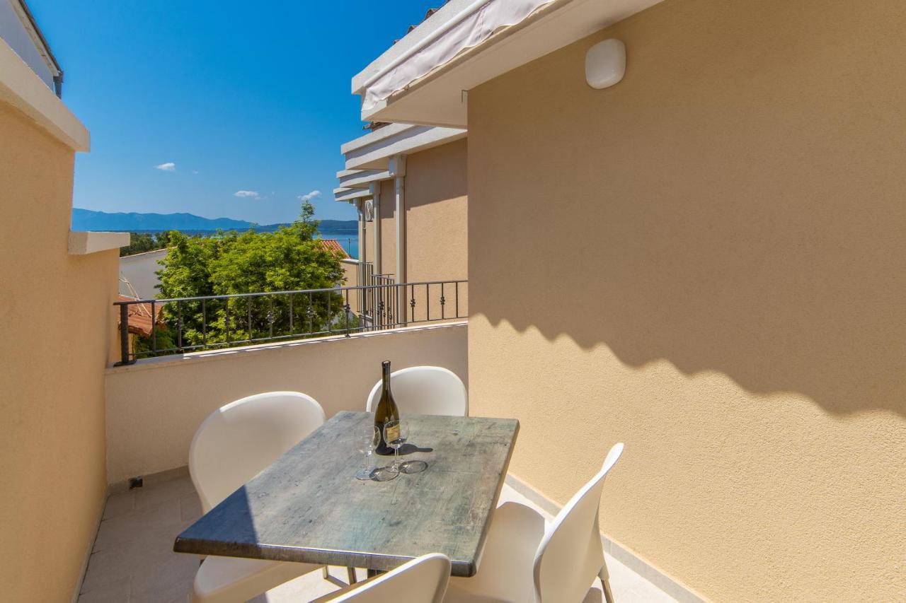 Apartmani Aida Živogošće المظهر الخارجي الصورة