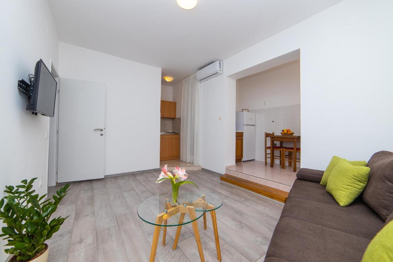 Apartmani Aida Živogošće المظهر الخارجي الصورة